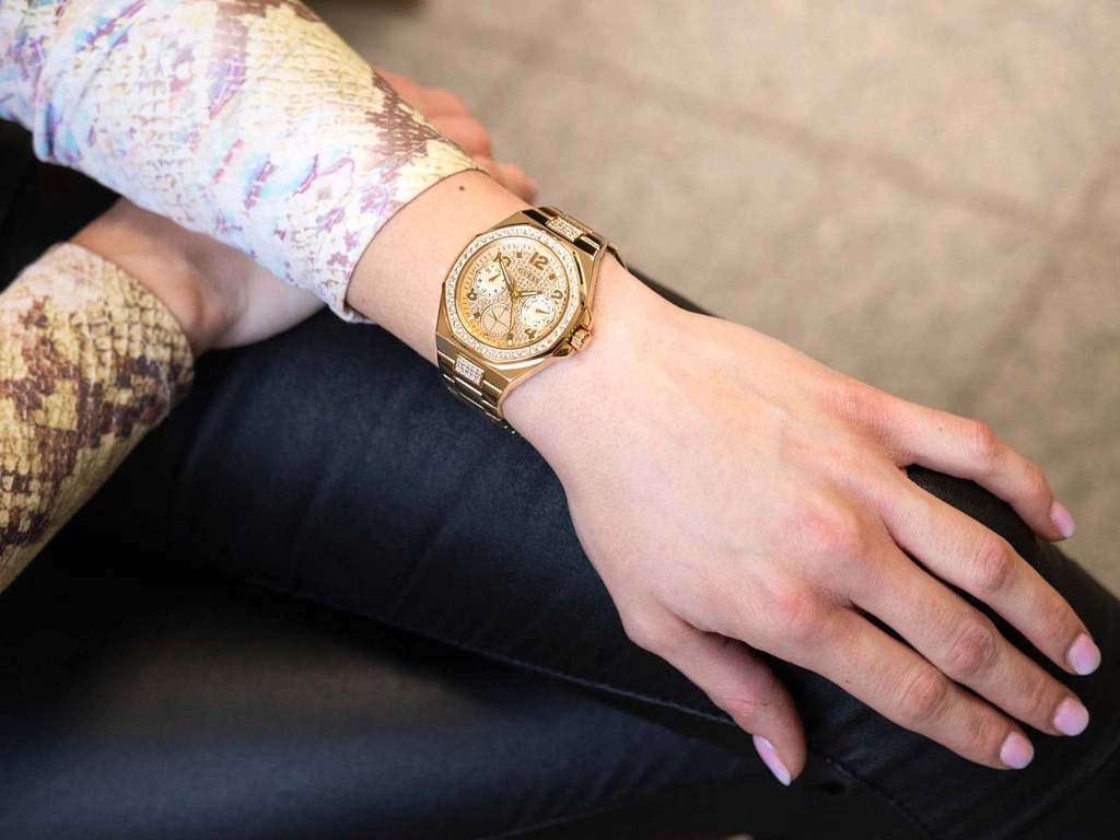 Zegarek damski GUESS GW0777L2 Lady Empire