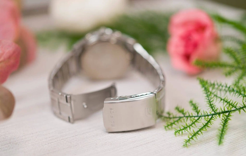 Zegarek męski CASIO Edifice EFV-540D-1AVUEF