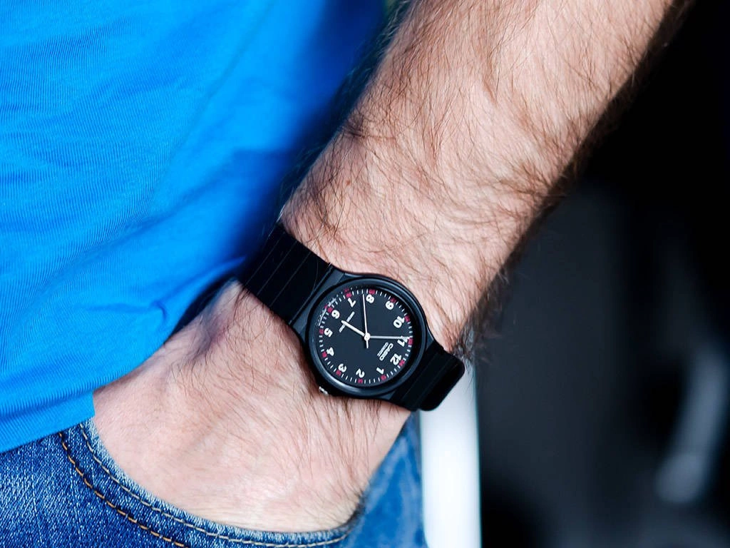 Zegarek męski CASIO MQ-24-1BLLEG