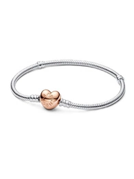 Bransoletka damska Pandora 580719-17 o splocie wężykowym z zapięciem w kształcie serca