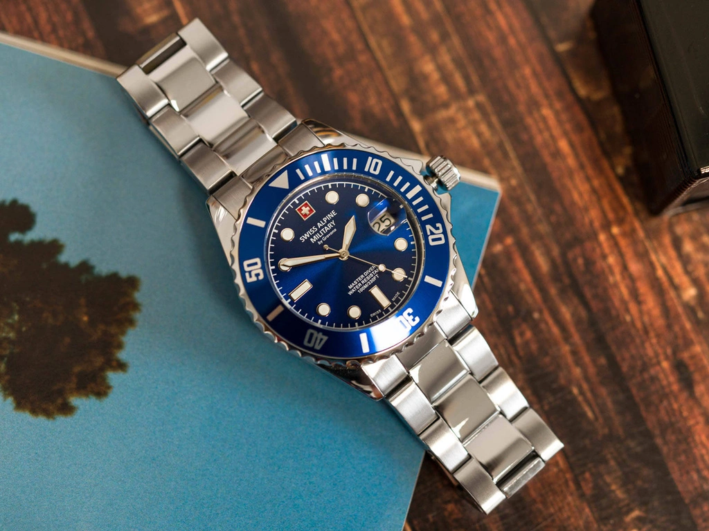 Zegarek męski SWISS ALPINE MILITARY SAM7053.1135