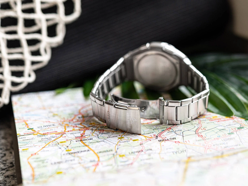 Zegarek męski CASIO WVA-M650D-1AER