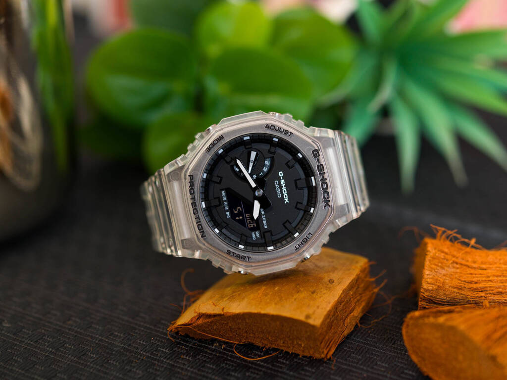 Zegarek męski CASIO G-SHOCK GA-2100SKE-7AER Transparent Pack Series